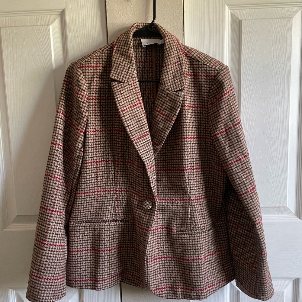 Lush Brown and Red Blazer Classic Plaid Design
